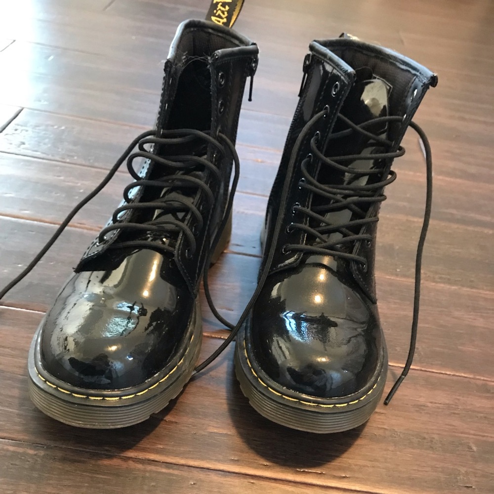 Dr. Martens patten leather Delaney boots size 5